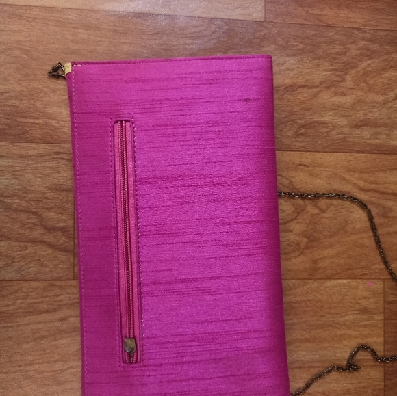 Designer pink color pearl studded sling or clutch bag( 17×28 CM) - Picture 3 of 4